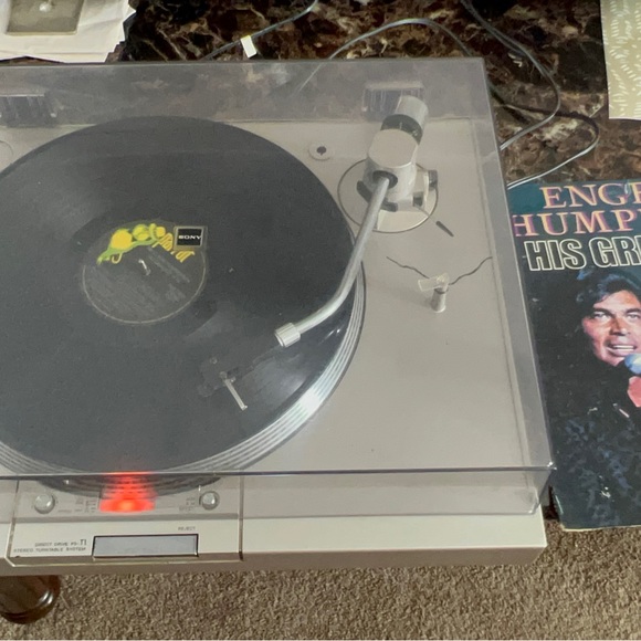 Vintage vinyl records player - Picture 15 of 17